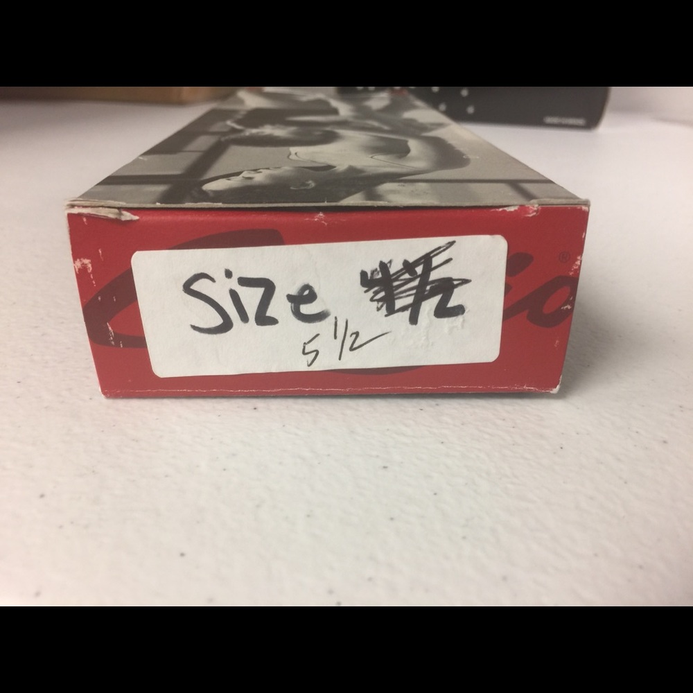 Dance shoes